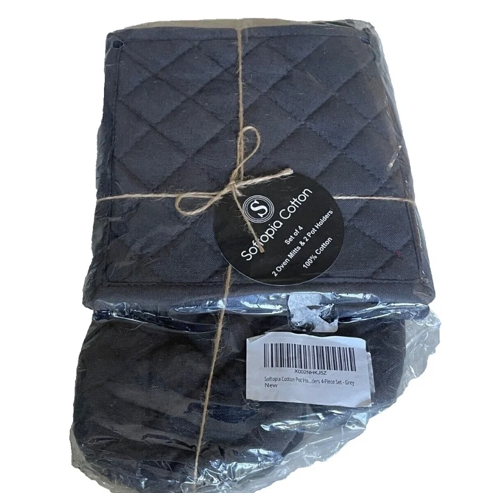 Softopia Cotton 4 piece set: 2 Cotton Oven Mitts & 2 Cotton Pot Holders;‎ Grey